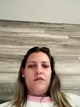 Snapshot of Mia_Hampton chatting on 12.21.24 Mia Hampton online show from 12.21.24