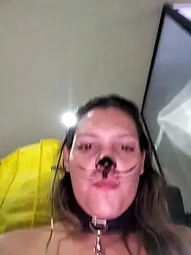 Snapshot of Mia_Hampton chatting on 01.24.25 Mia Hampton online show from 01.24.25