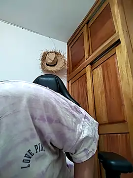 Snapshot of Mia_Hampton chatting on 09.17.25 Mia Hampton online show from 09.17.25