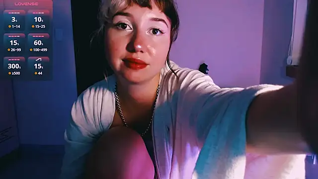 Cosmo Riri online show from 03.06.26