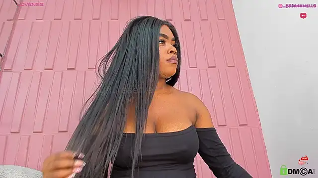 Briana Wells  online show from 03.18.25