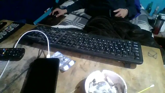 Snapshot of malekon76 chatting on 05.29.26 malekon76 online show from 05.29.26
