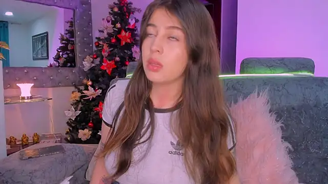 zoe kittylove online show from 11.19.25