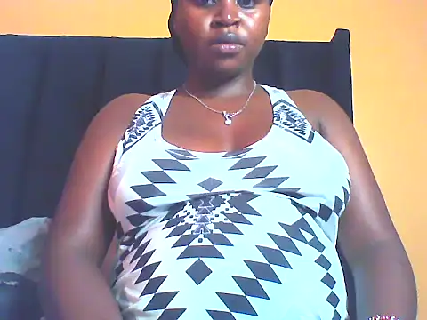 Snapshot of EboniesBelle chatting on 05.22.26 EboniesBelle online show from 05.22.26