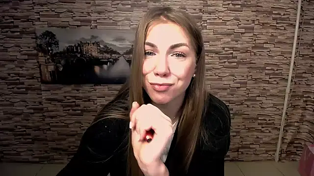 Sport Tall Doll online show from 12.25.24