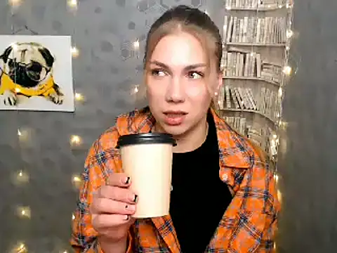 Sport Tall Doll online show from 02.04.25