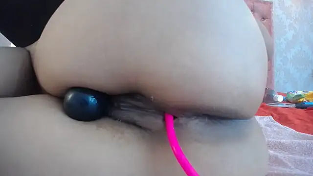 Snapshot of SHARICK_GRECO chatting on 02.08.25 SHARICK GRECO online show from 02.08.25