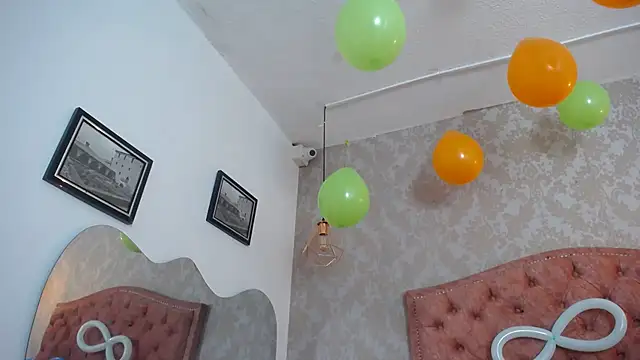 Snapshot of SHARICK_GRECO chatting on 02.28.25 SHARICK GRECO online show from 02.28.25