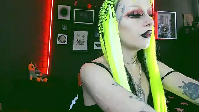 insania 9999  online show from 01.21.25