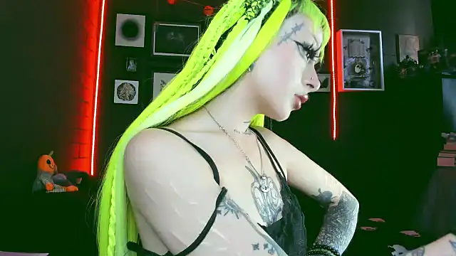 insania 9999  online show from 02.03.25