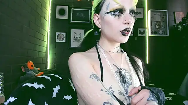 insania 9999  online show from 02.26.25