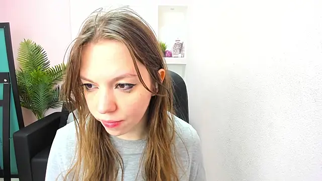 Persephoni online show from 12.13.25