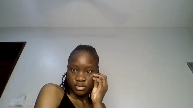 Snapshot of sweet_sassy_ chatting on 05.18.26 sweet sassy online show from 05.18.26