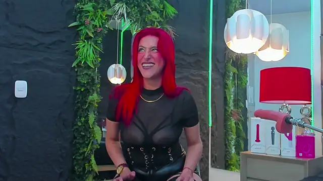 AllissaBrowm online show from 04.13.26