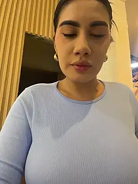 clarachanelricek online show from 04.01.26