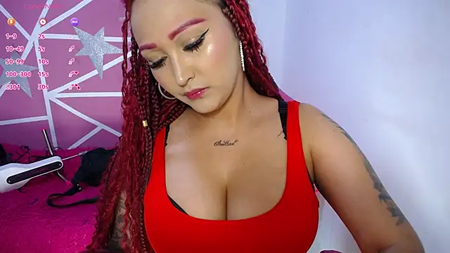 Snapshot of lucy_beatifull chatting on 04.01.26 lucy beatifull online show from 04.01.26