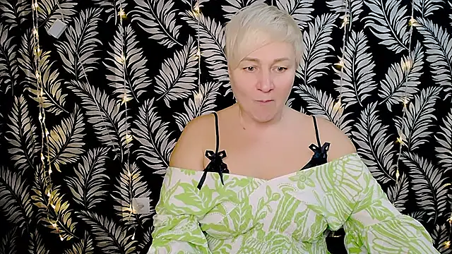 Olivia playful online show from 12.21.24