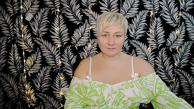 Olivia playful online show from 01.04.25