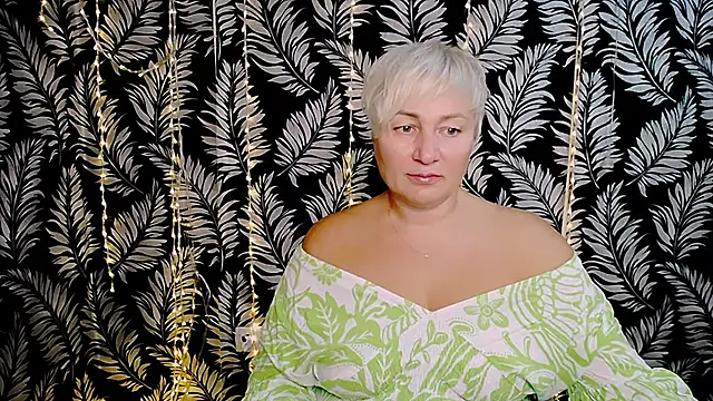 Olivia playful online show from 10.19.25