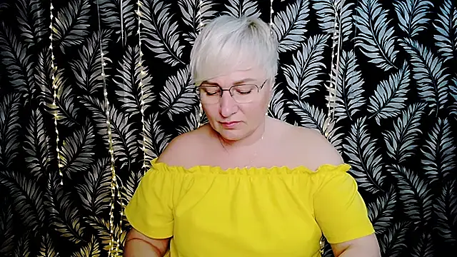 Olivia playful online show from 05.11.26