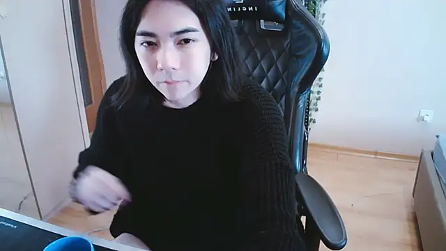 Snapshot of Judame_Aoi chatting on 01.18.25 Judame Aoi online show from 01.18.25