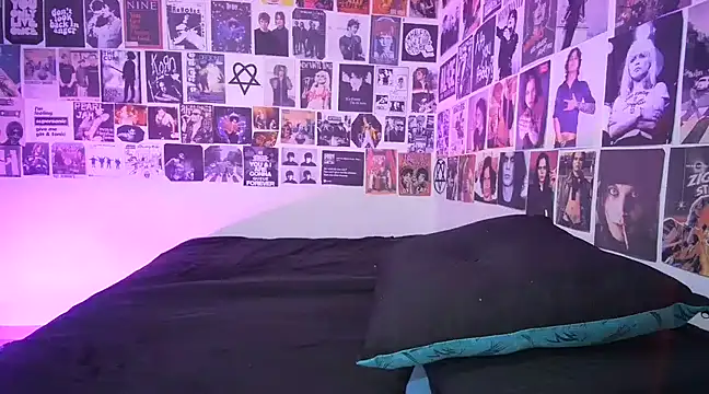 BonnieStardust online show from 03.09.25