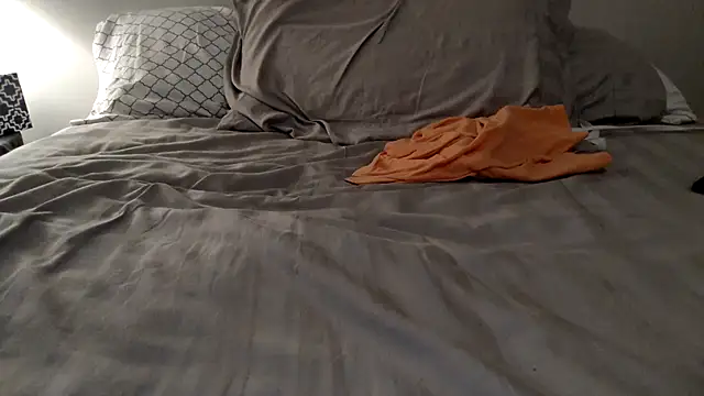 crisgrey222 online show from 12.20.24