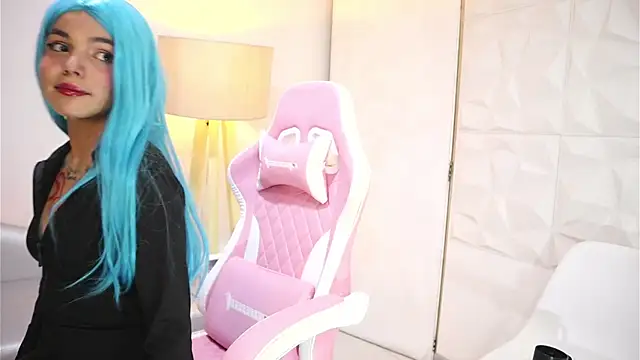 dianebleu online show from 11.05.25