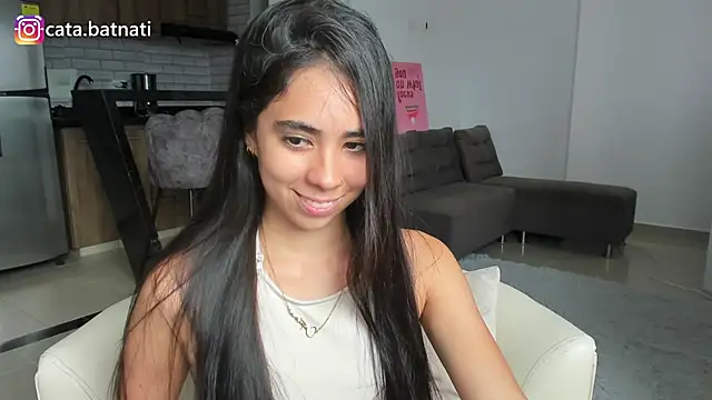 Snapshot of cata_batnati chatting on 10.03.25 cata batnati online show from 10.03.25