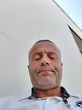 Snapshot of muscularsexy chatting on 09.11.25 muscularsexy online show from 09.11.25