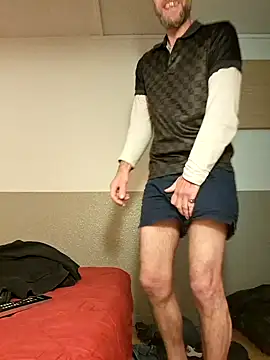 Snapshot of eddouxxx78 chatting on 12.11.24 eddouxxx78 online show from 12.11.24