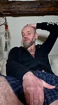 Snapshot of eddouxxx78 chatting on 03.13.25 eddouxxx78 online show from 03.13.25