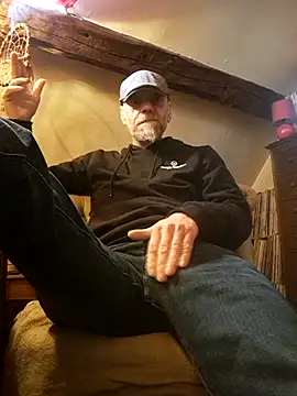 eddouxxx78 online show from 04.21.26