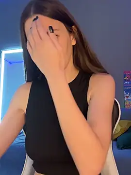 Snapshot of julia_fly chatting on 01.28.25 julia fly online show from 01.28.25