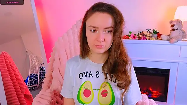    Emily    online show from 03.10.25