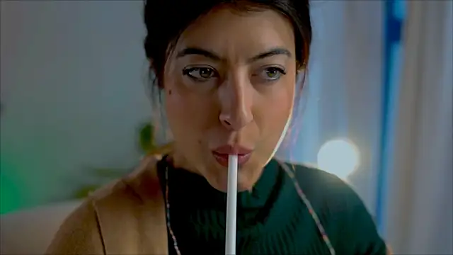 Snapshot of anabelcurvy chatting on 01.14.25 anabelcurvy online show from 01.14.25