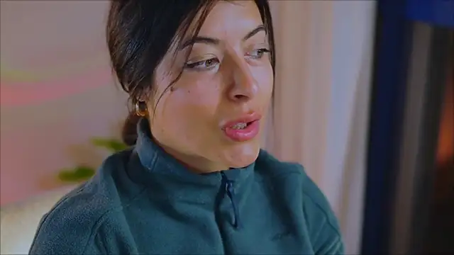 Snapshot of anabelcurvy chatting on 03.13.25 anabelcurvy online show from 03.13.25