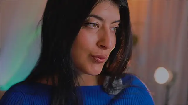 Snapshot of anabelcurvy chatting on 03.21.25 anabelcurvy online show from 03.21.25