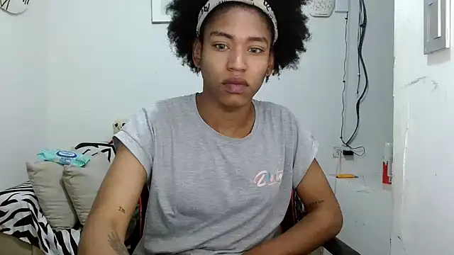 angelamarie1 online show from 02.02.26