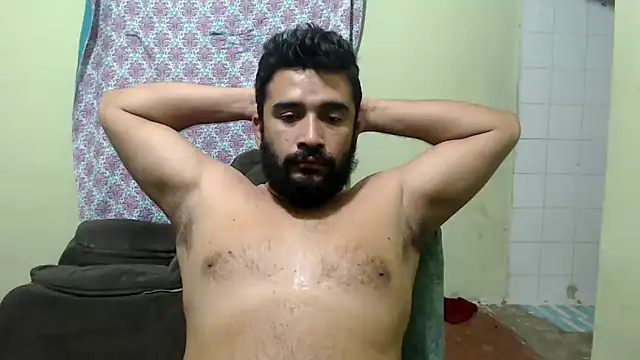 Snapshot of isearchcompany chatting on 02.25.25 isearchcompany online show from 02.25.25