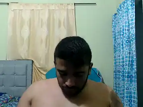 Snapshot of isearchcompany chatting on 03.11.25 isearchcompany online show from 03.11.25