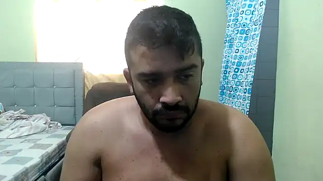 Snapshot of isearchcompany chatting on 03.16.25 isearchcompany online show from 03.16.25