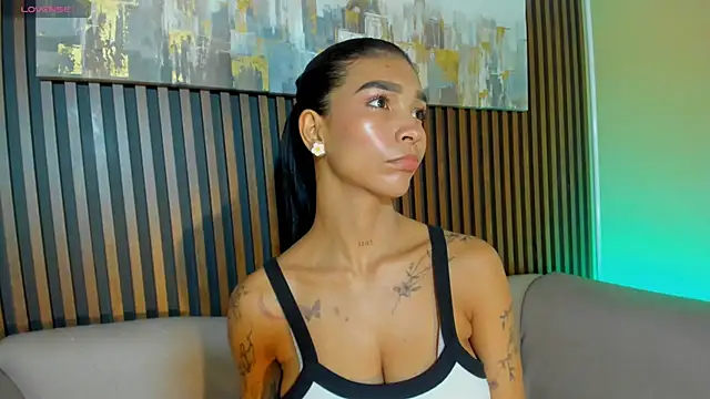 LauraAristizabal online show from 03.24.26