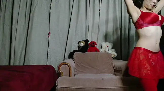 Snapshot of MINI_Petite chatting on 02.20.25 MINI Petite online show from 02.20.25