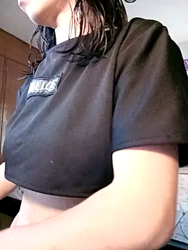 Snapshot of MINI_Petite chatting on 09.08.25 MINI Petite online show from 09.08.25