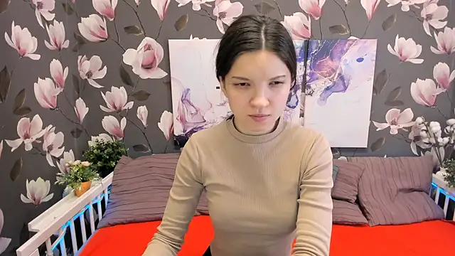 Snapshot of MelaniGrand chatting on 12.06.24 MelaniGrand online show from 12.06.24