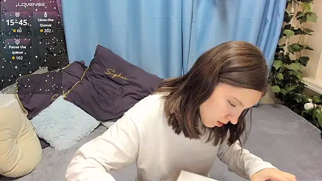 Snapshot of MelaniGrand chatting on 11.06.25 MelaniGrand online show from 11.06.25