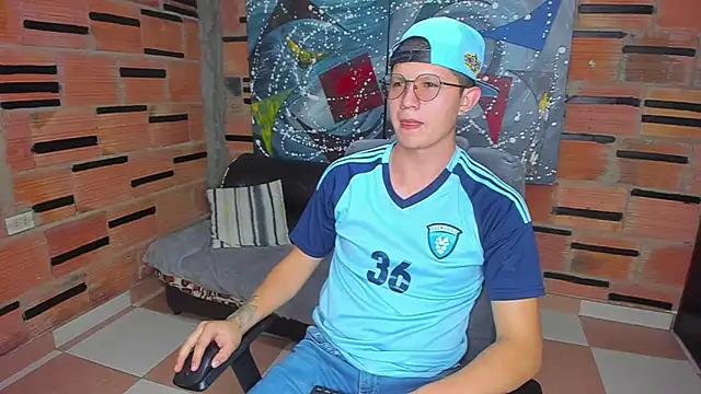 patrik 027 online show from 02.14.25