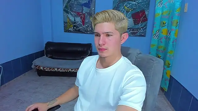 patrik 027 online show from 10.07.25