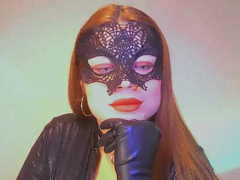 Snapshot of DommeniqueLacan chatting on 03.02.26 DommeniqueLacan online show from 03.02.26